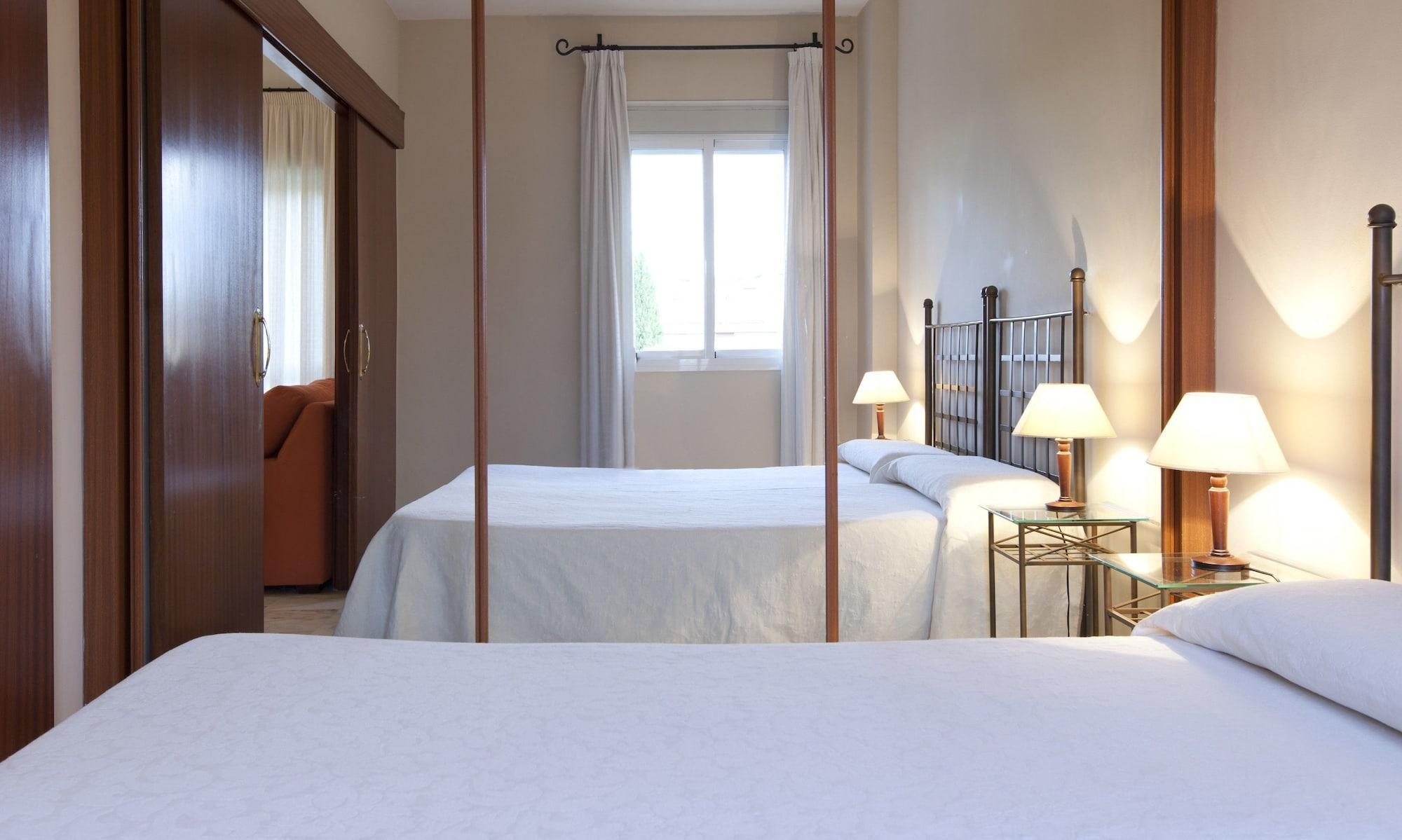 Apartamentos Vertice Bib Rambla Sevilla Bagian luar foto