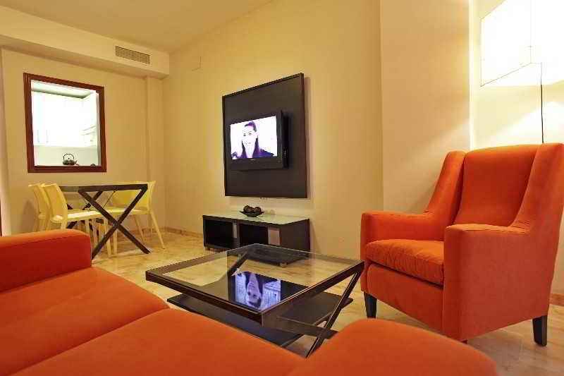 Apartamentos Vertice Bib Rambla Sevilla Bagian luar foto