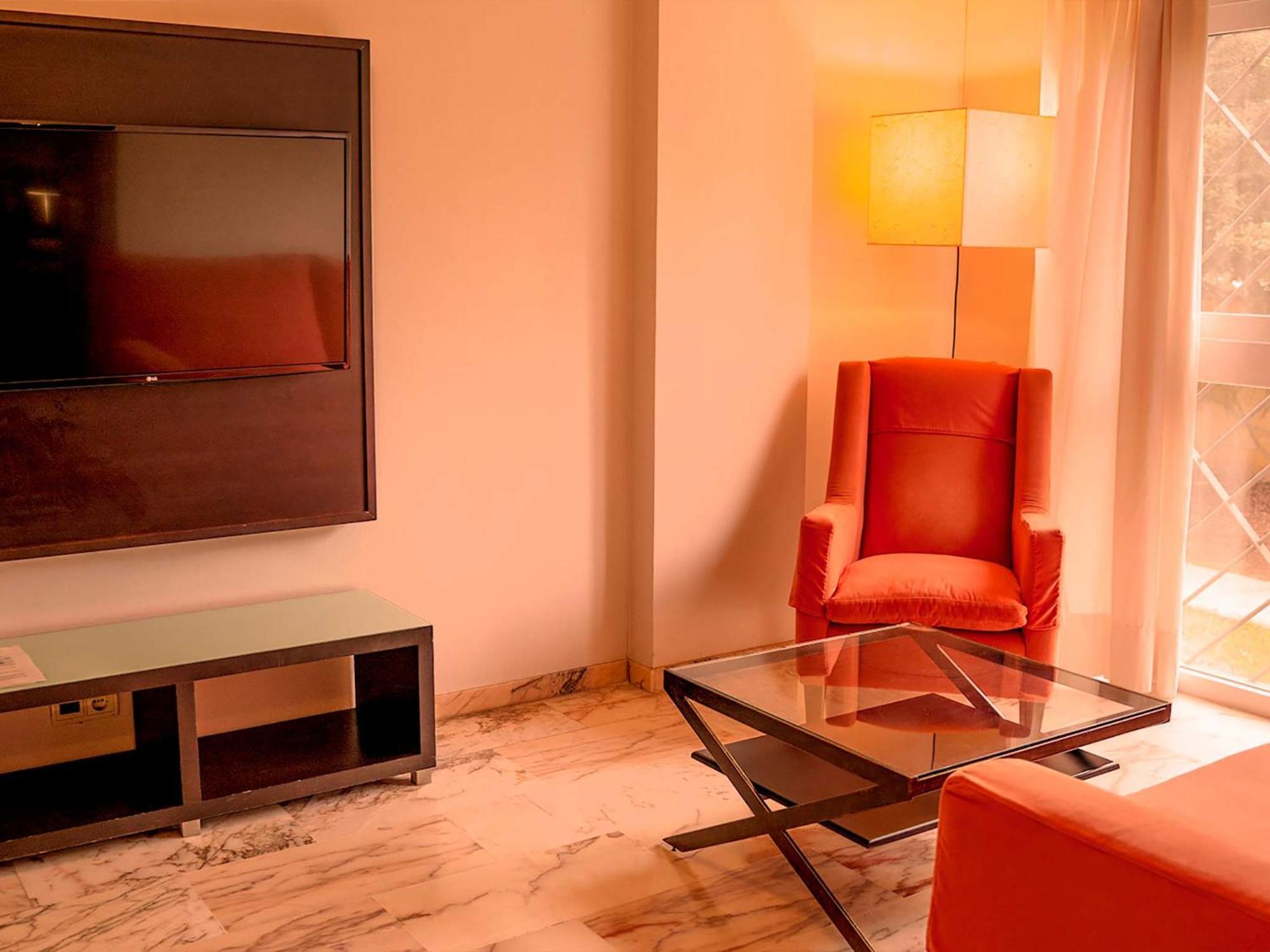 Apartamentos Vertice Bib Rambla Sevilla Bagian luar foto