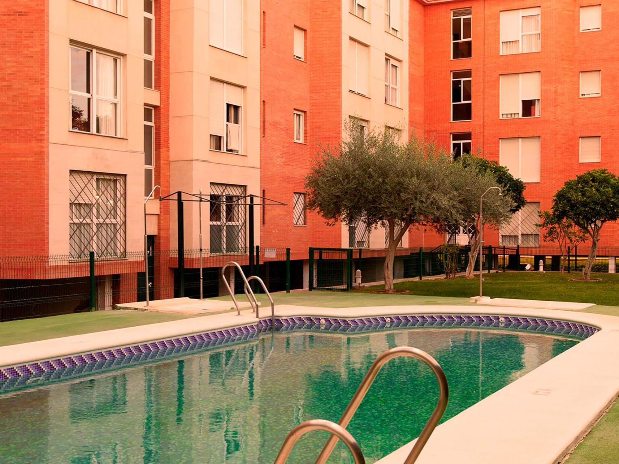 Apartamentos Vertice Bib Rambla Sevilla Bagian luar foto