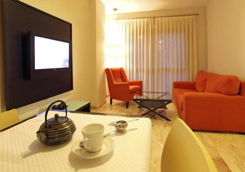 Apartamentos Vertice Bib Rambla Sevilla Bagian luar foto